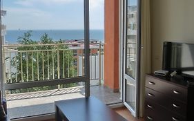 Sea View Crown Apartment On Complex With Pools And Beach, Sveti Vlas